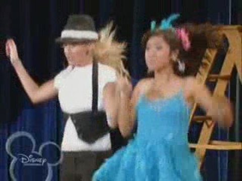 nie ma to jak hotel - Bop to the Top