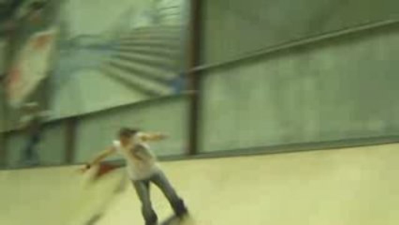 SKATEBOARDING et CINEMA au COSANOSTRA SKATE PARK de CHELLES