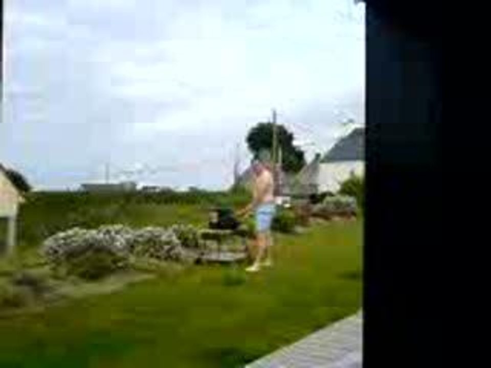 Barbecue et  piscine