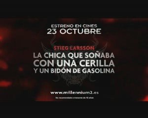 La Chica Que Soñaba con una Cerilla y un Bidón de Gasolina