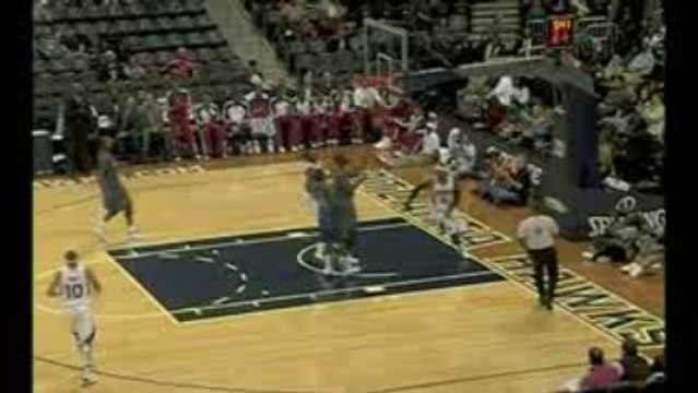 NBA Al Horford steals the ball, he finds Josh Smith for the