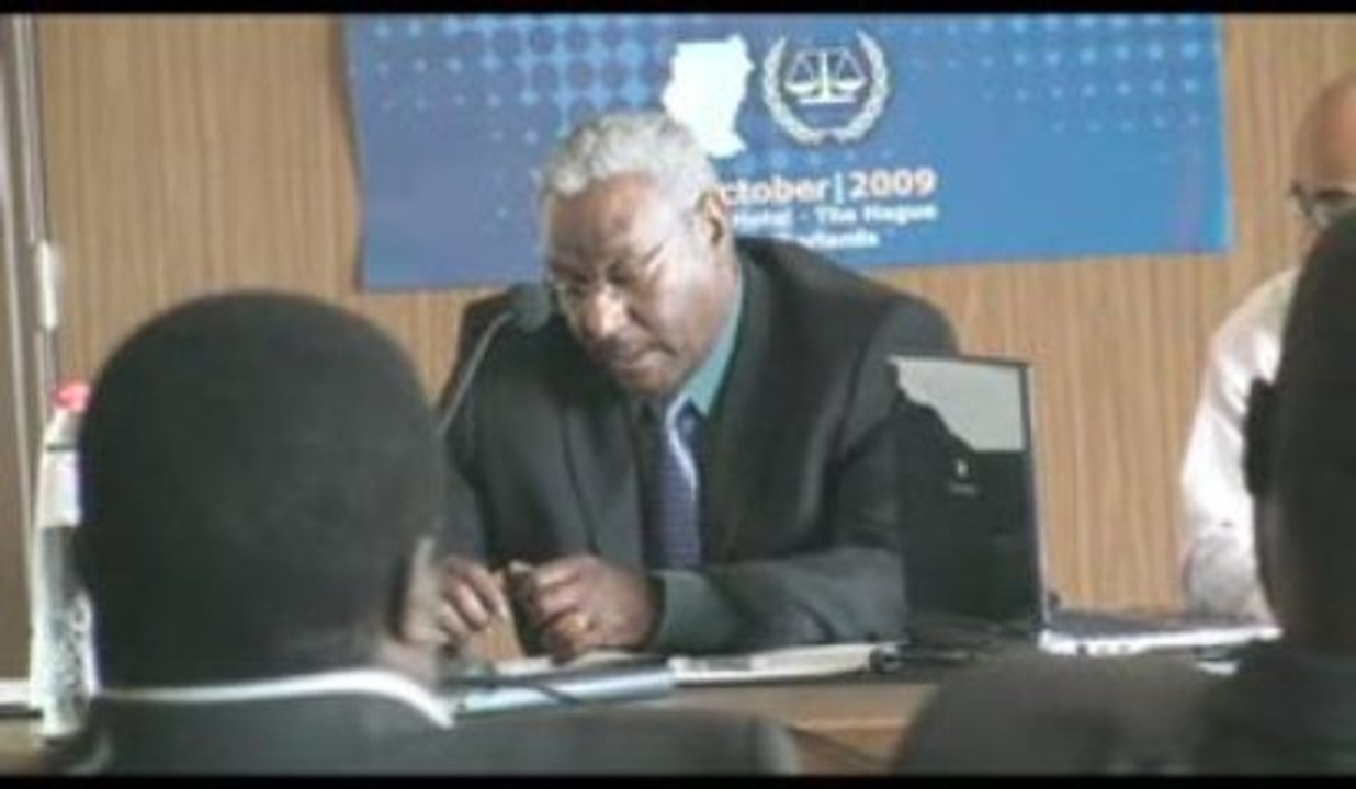 ندوة المنبر الديمقراطي بهولندا مع المحكمة الجنائية الدولية5