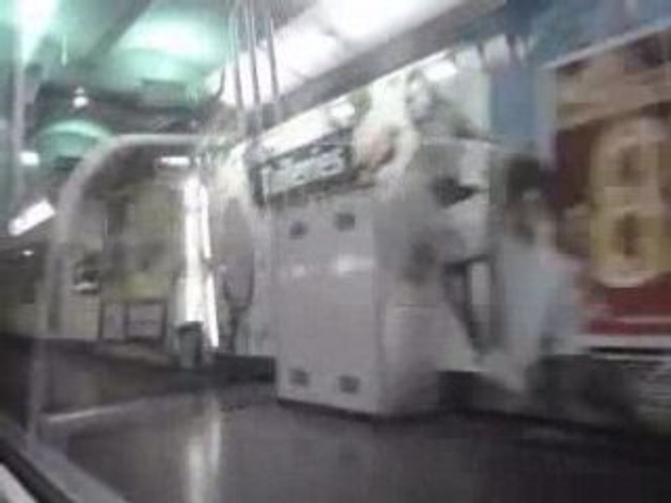 Metro Tuileries