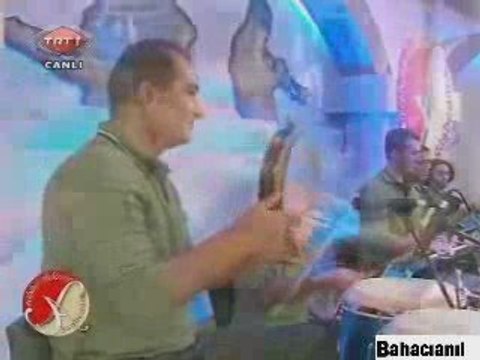 Baha Avuçlarımda Hala Sıcaklığın Var (Günbegün)