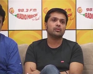 Hot chicks with himesh Reshammiya