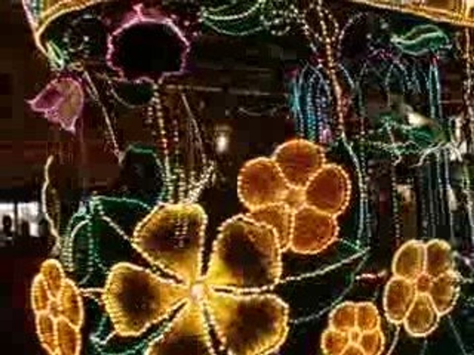 Disneyland-parade "Fantillusion"