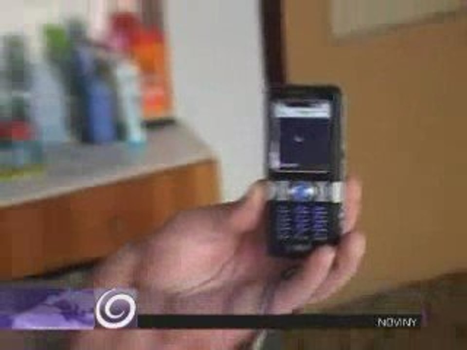 Incredible Blue UFO Filmed in Slovakia 2009 Video