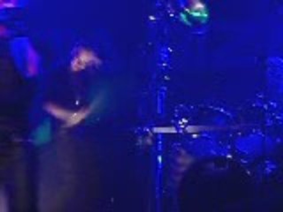 Concert Cb 23/09/09 "lovesongs(they kill me)" (remix)