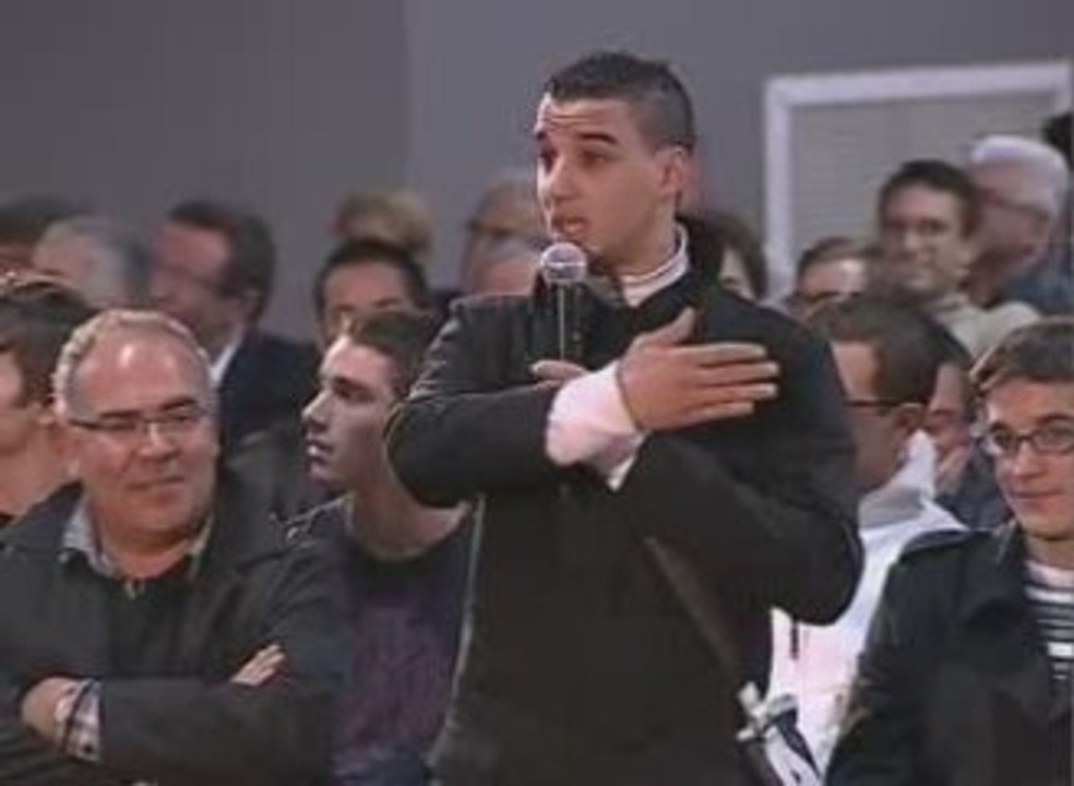 Grenoble : Intervention de Yassinata, masson