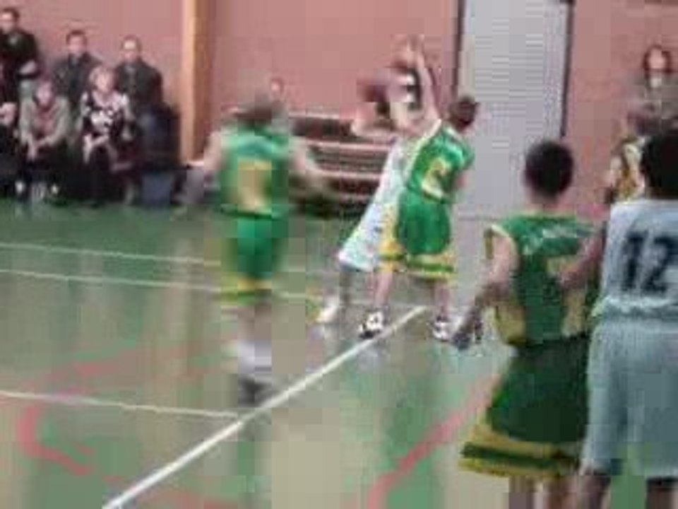 basket : l'Entente cambrai-Escaudoeuvres face à raismes