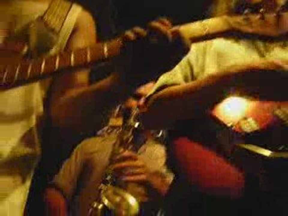 kaniar trois mares!!!!!!ca lé gayar....