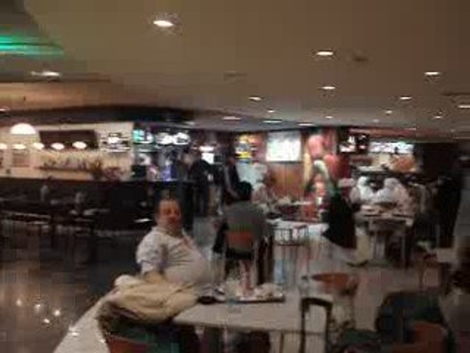 MEKKA HAJJ Réstaurant aéroport Istambul