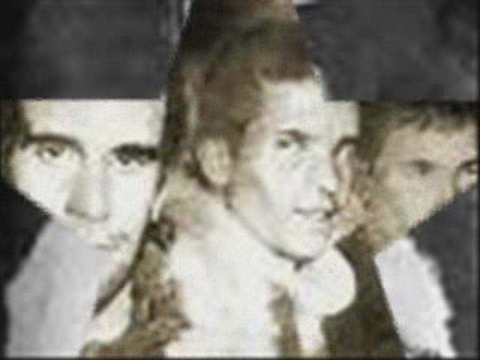 SELDA BAGCAN -DENIZ'LERIN DALGASIYIM WwW.AhmetKayaSesli.CoM