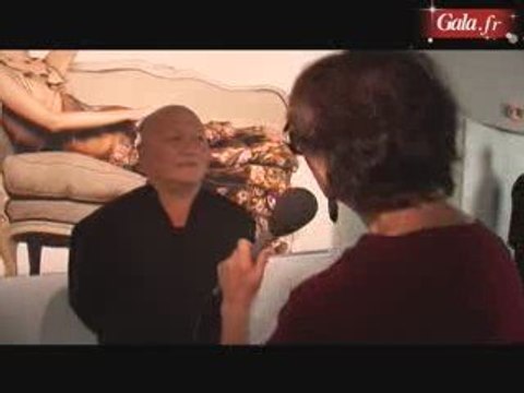 Viviane Blassel visite l'expo Tyen 30 ans de création