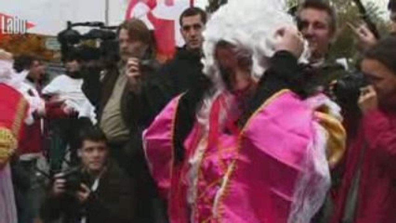 "Sauvons les riches" rend hommage à Jean Sarkozy