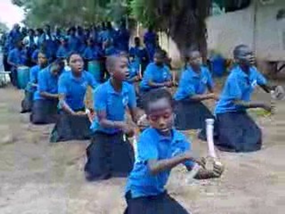 AFRICANA BOBOBO AKPESSE DE TOTSIGAN HEDJRANAWOE LOME TOGO TOOFAN , DSK  ,