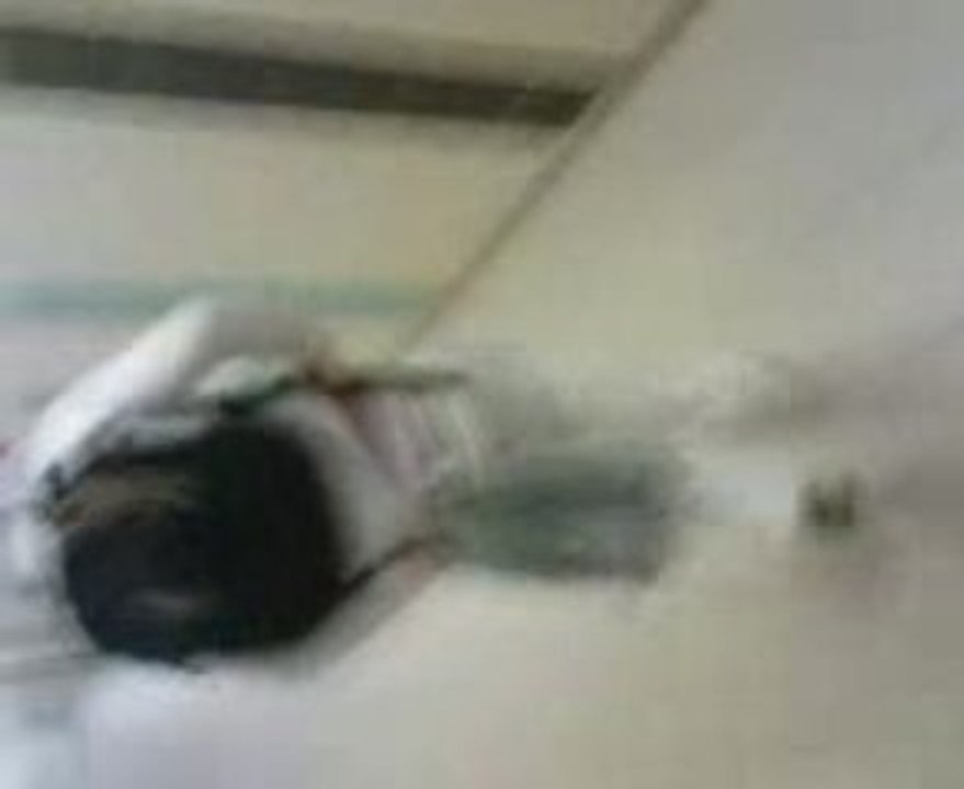 avrelle en mode pub pour un boxer d&g