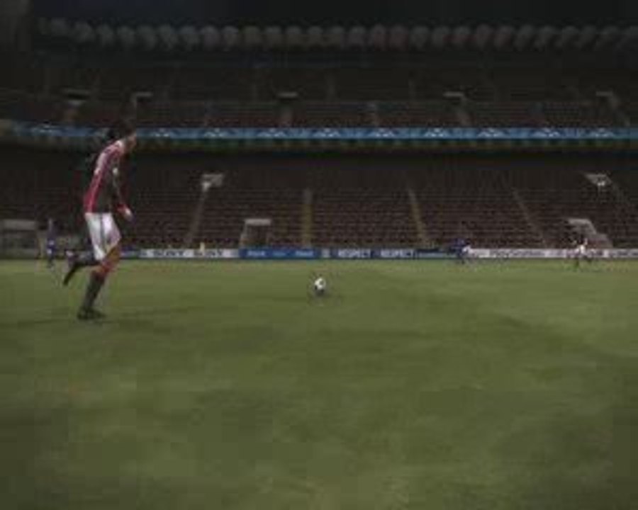 Somptueux Dinho & Arret de ouf Valdes PES 2010