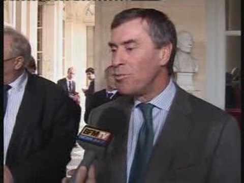 Les députés UMP plient face au gouvernement