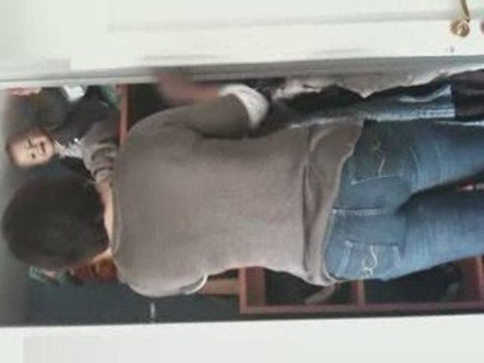 Une grosse mite dans le placard