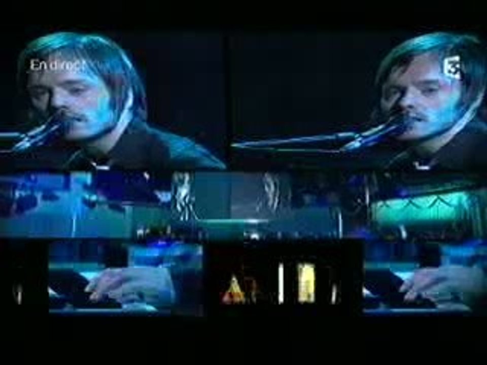 AIR "Love 2" extrait en direct (15 octobre 2009)