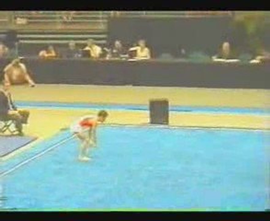 Gymnastics - 2004 JPAC - Zou Kai - Floor