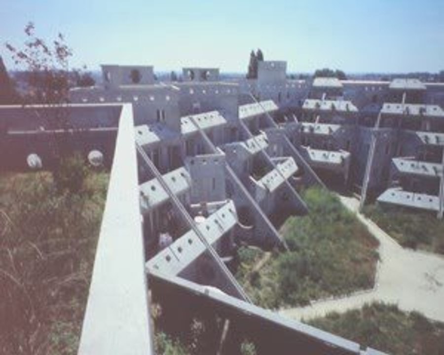 LA CITÉ DES POÈTES