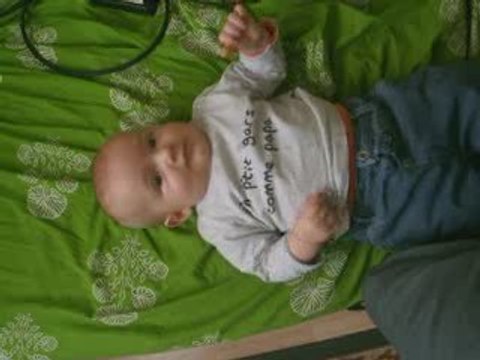 ainsi font font font les petites marionnettes