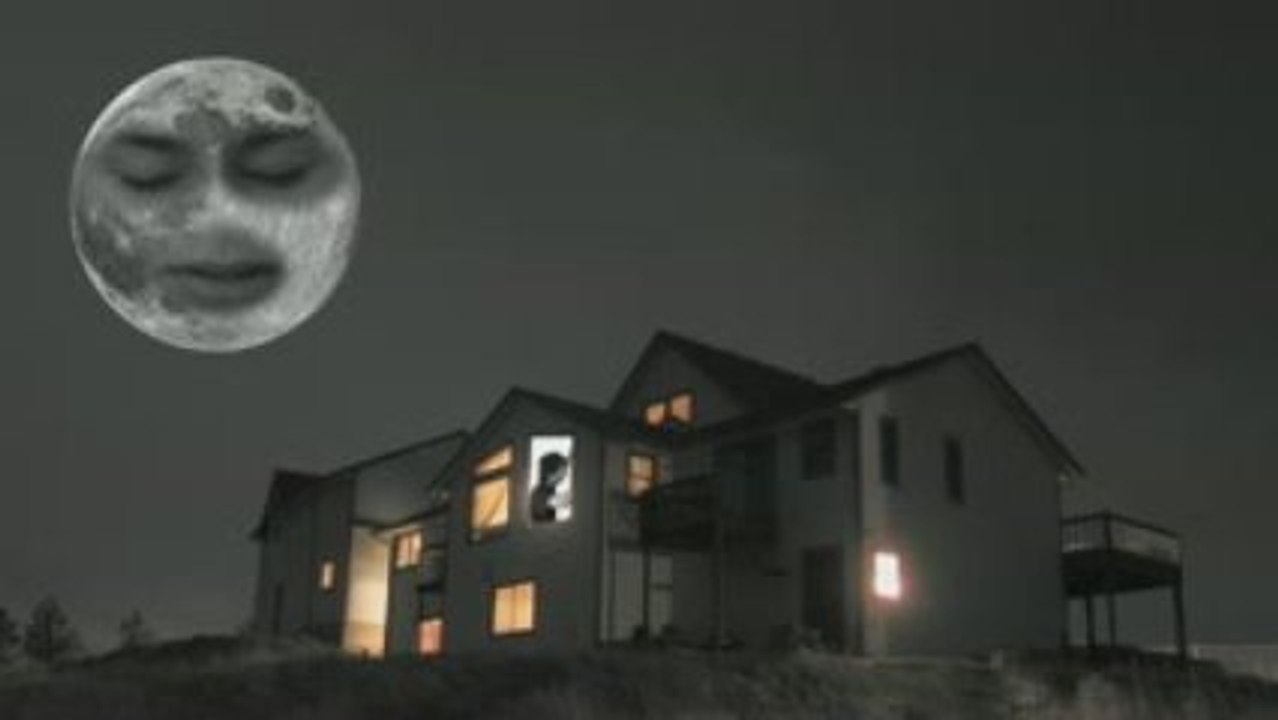10 Second Blurbs 6: Moonlight Siesta