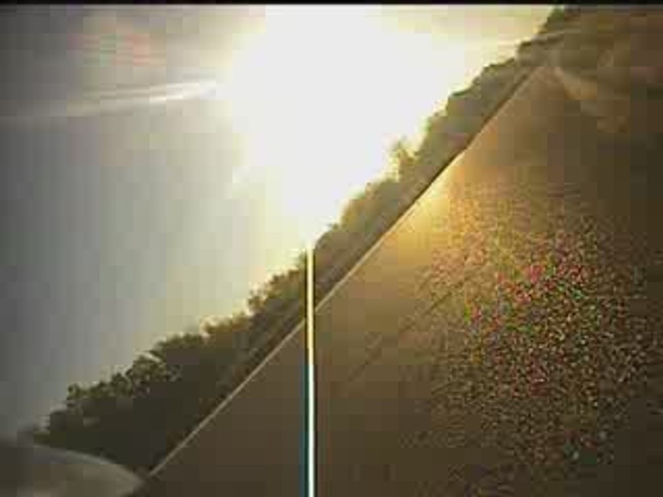 une kawa qui crache des flammes