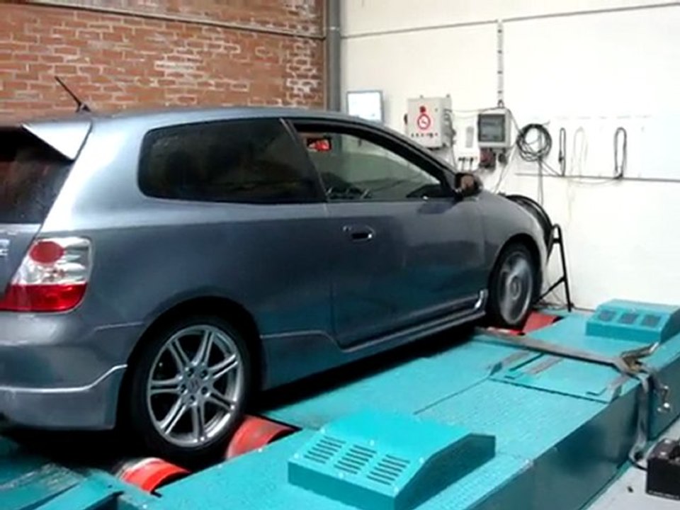 Honda Civic Type R Ep3 dyno (no mods)