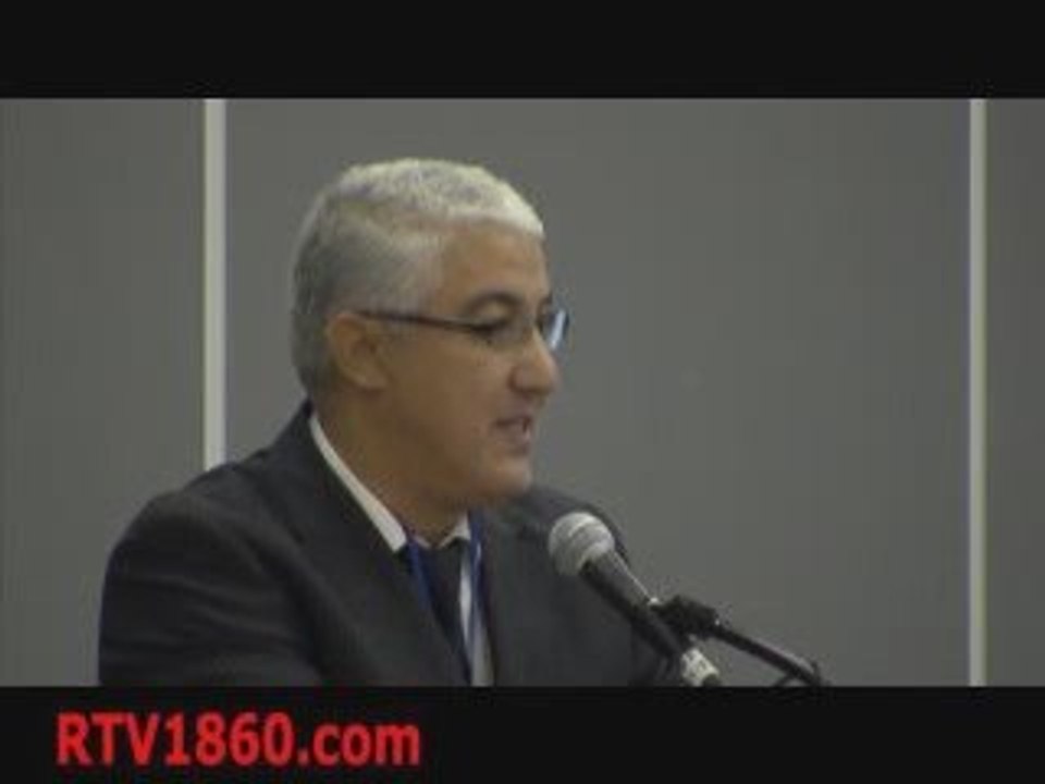 M. Khalid Yacine explique le programme assistance, destiné