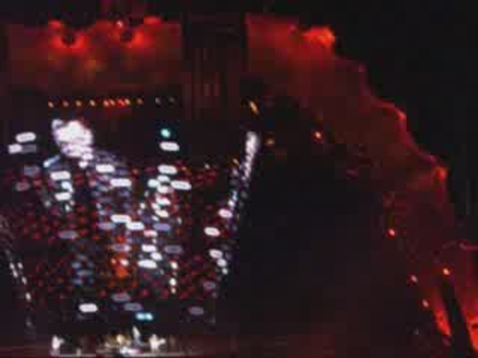 U2 - The city of blinding lights