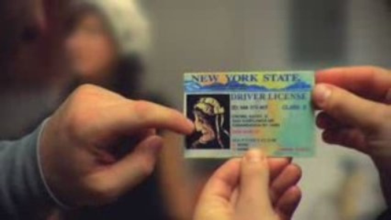 Optical illusion girlfriend