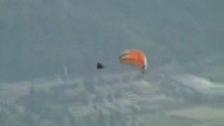 Skydiver does the unthinkable