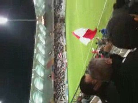 Stade de Reims 2 - 1 Paris FC .:::. Entrée des joueurs