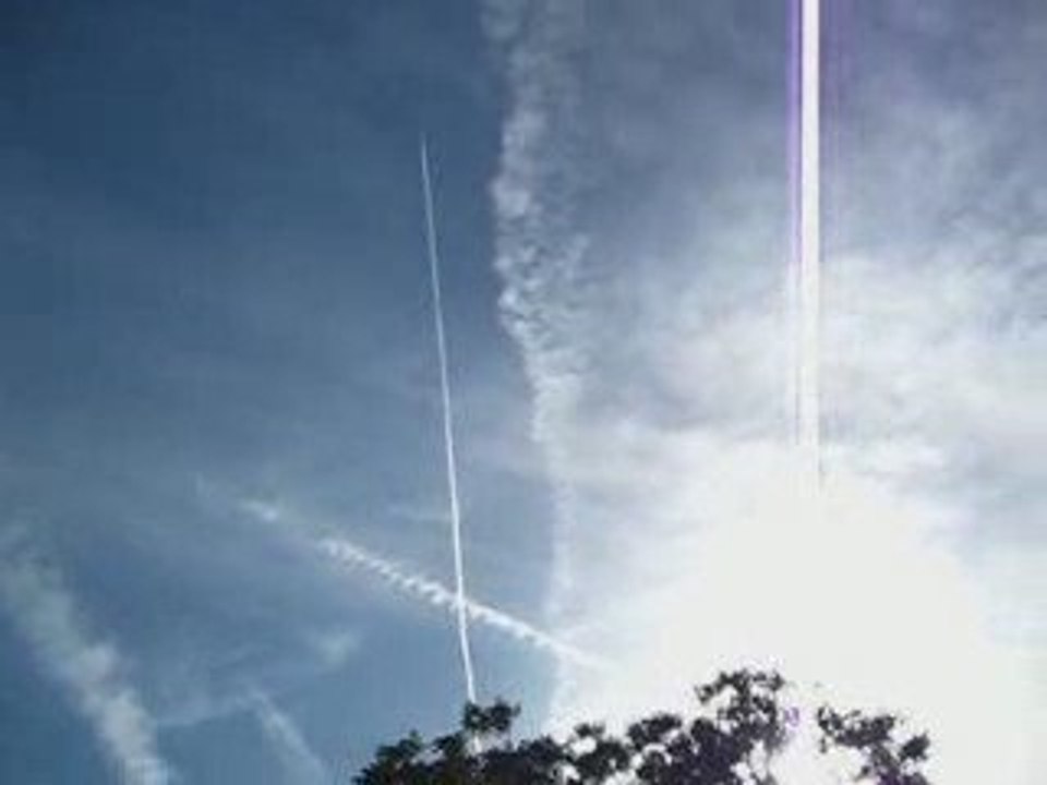 Chemtrails Over Euless,Texas 08_20_09 pt 2 of 2