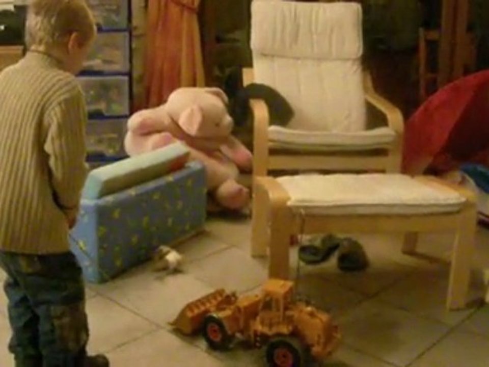 nathan ouvre son tracto pelle