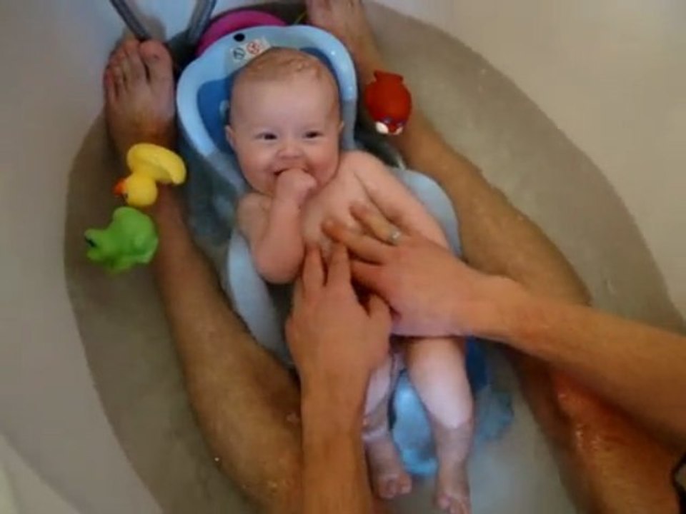 Emma ... Mon 1er (grand !) bain