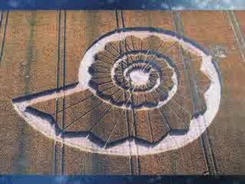 Crop circles 1996 - 2007 - une vidéo Hi-Tech et Science