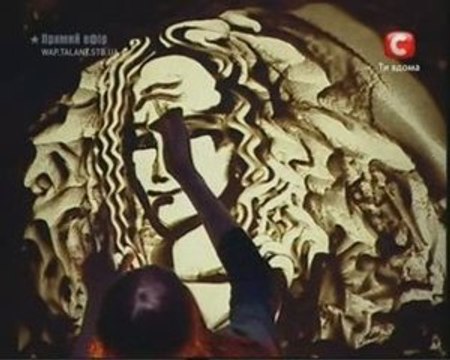 Kseniya Simonova - Sand Animation