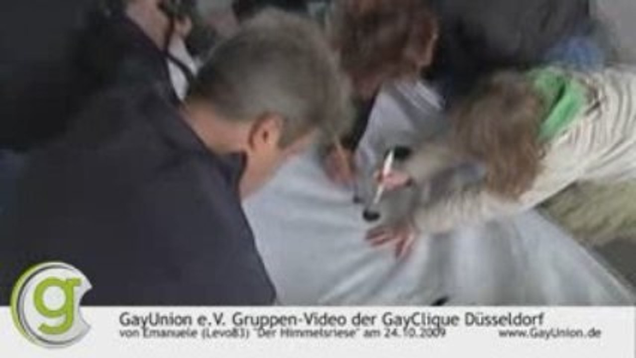 Schwule und Lesben über den Dächern Düsseldorfs...