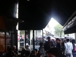 Arrivée de Yu au Bataclan 24-10-09