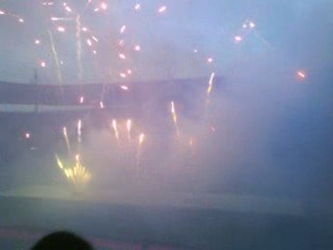 Feu d'artifice fin de match SF-USAP 2eme partie