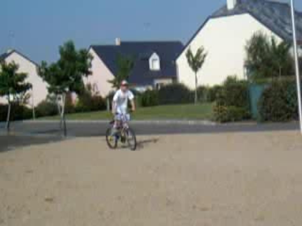 Moi en BMX