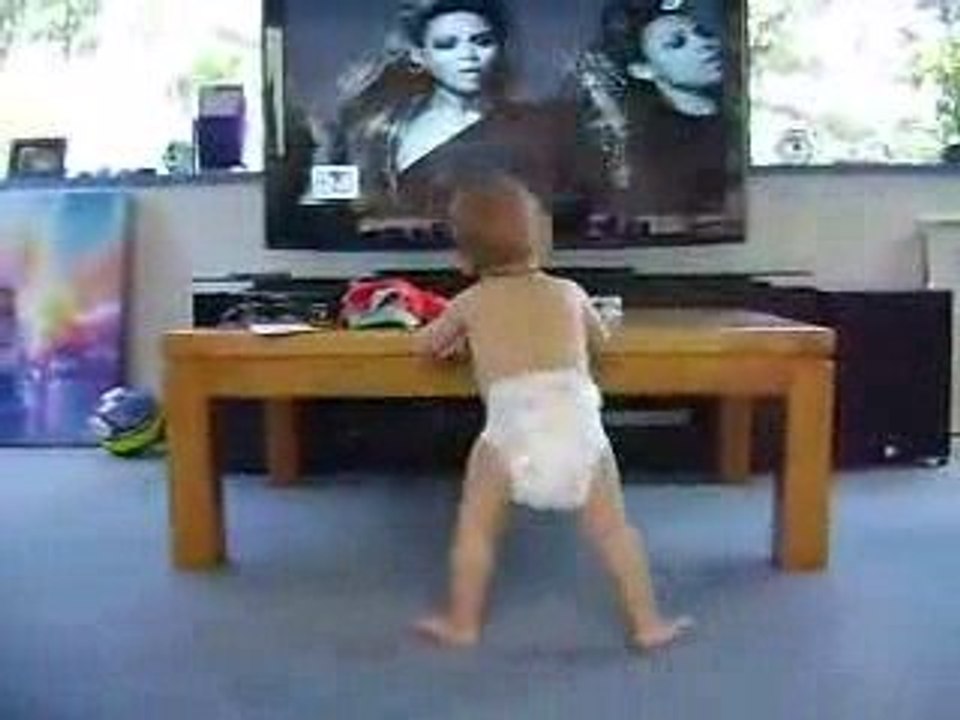 Baby Dancing to Beyonce - ORIGINAL! -