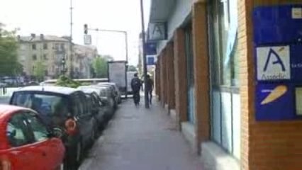 GrippeA/H1N1 l Toulouse l VACCIN=GENOCIDE l Activistes(3)