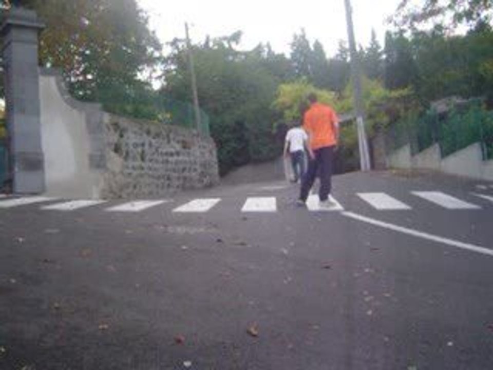 street foot 11