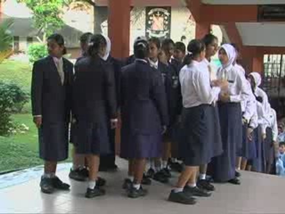 A 'big sister' helps students cope with bullying in Malaysia