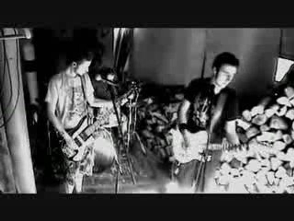 The Half Dead Pigs - Préemballé monde de Merde